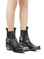 Black Goth Boots – Pointed-Toe Chelsea Style with Metallic Detail