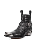 Black Goth Boots – Pointed-Toe Chelsea Style with Metallic Detail